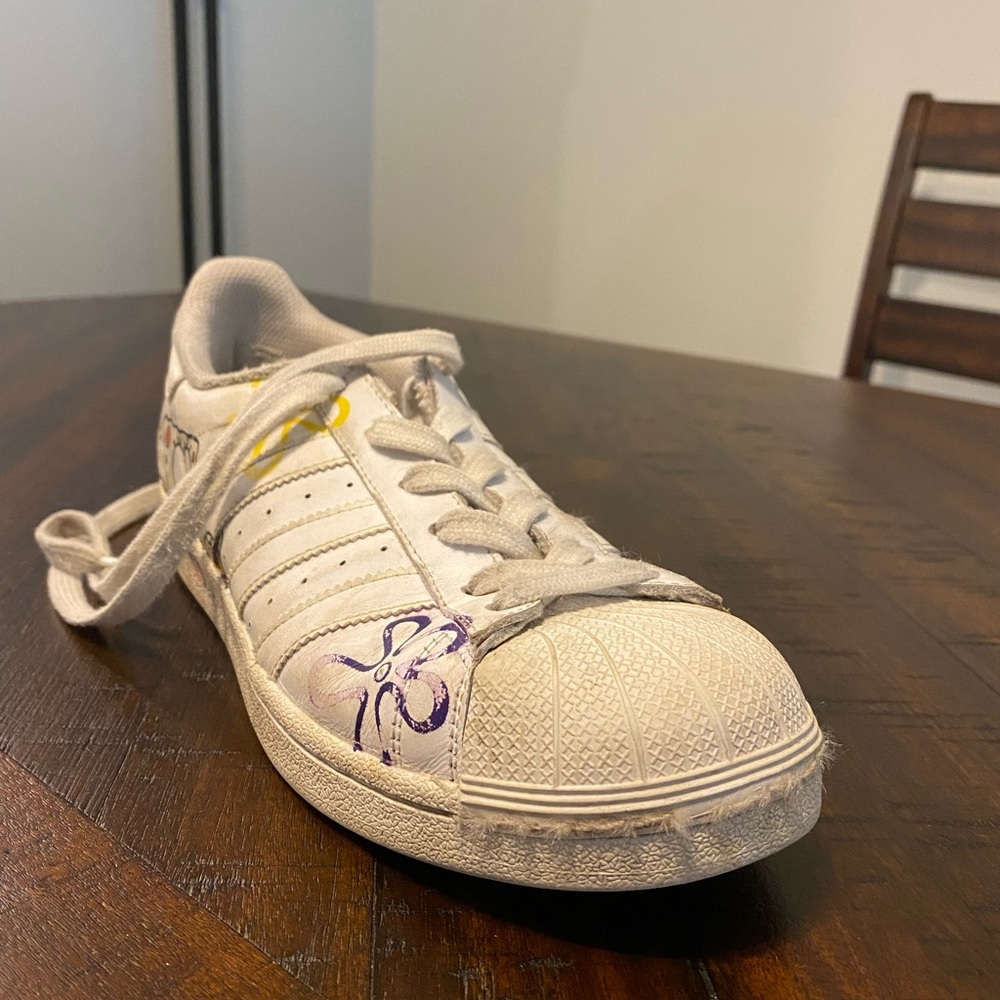 Customed Sponebib shoes